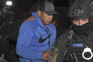 Grupo de élite F10 de las Fuerzas Armadas en acción