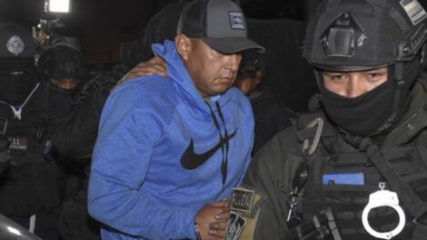 Grupo de élite F10 de las Fuerzas Armadas en acción