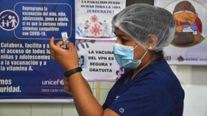 Vacunación contra influenza en Santa Cruz