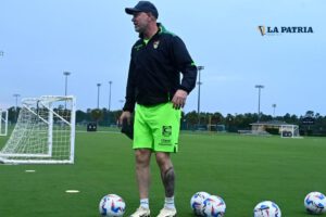 Antonio Carlos Zago y la selección boliviana en las eliminatorias