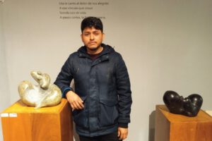 Jefrin Acuña presenta la exposición Introspección: raíz de vida