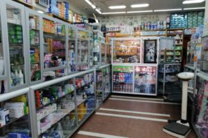 Aumento de precios de medicamentos por escasez de dólares