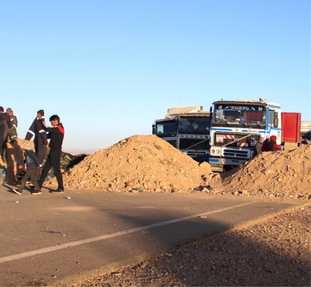 Conflicto en Caracollo por asfaltado del camino Caracollo – Cañohuma