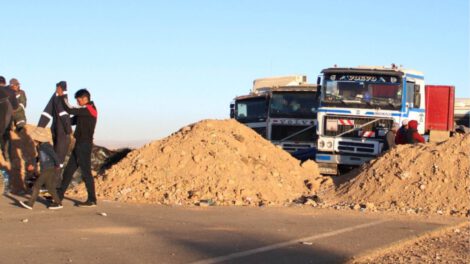 Conflicto en Caracollo por asfaltado del camino Caracollo – Cañohuma