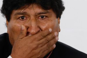 Encuentro Multipartidario por la Democracia con Evo Morales
