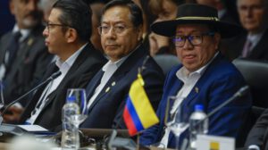 Bolivia se integra al Mercosur y expone su modelo económico social comunitario productivo