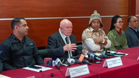 Hassenteufel aclara que no renunció a la presidencia del TSE