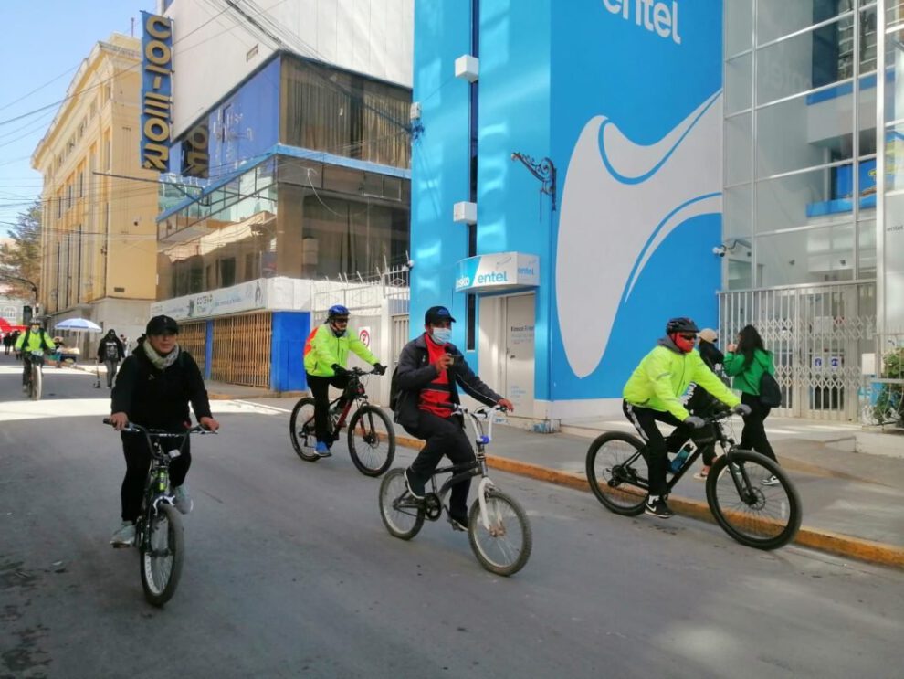Oruro celebra el Día de la Bicicleta