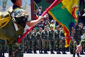 Joven premilitar fallece tras incidente durante revista militar en Sucre