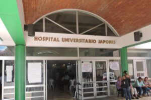 Hospitales de Santa Cruz operan con normalidad tras postergación del paro de salud