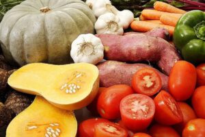 Aumento de precios de alimentos en Bolivia debido a heladas