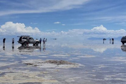 Turismo en Salar de Uyuni a pesar de temperaturas bajo cero