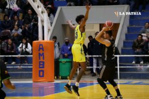 Carl A-Z en el duelo clave por los playoffs de Libobásquet
