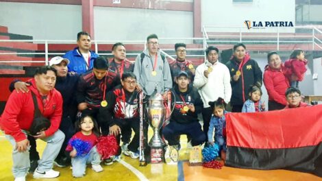 Torneo de futsal de exalumnos del colegio Juan Misael Saracho