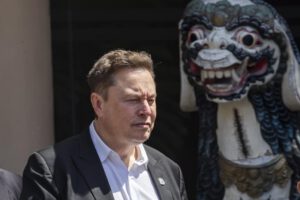 Elon Musk donación a la campaña presidencial de Trump