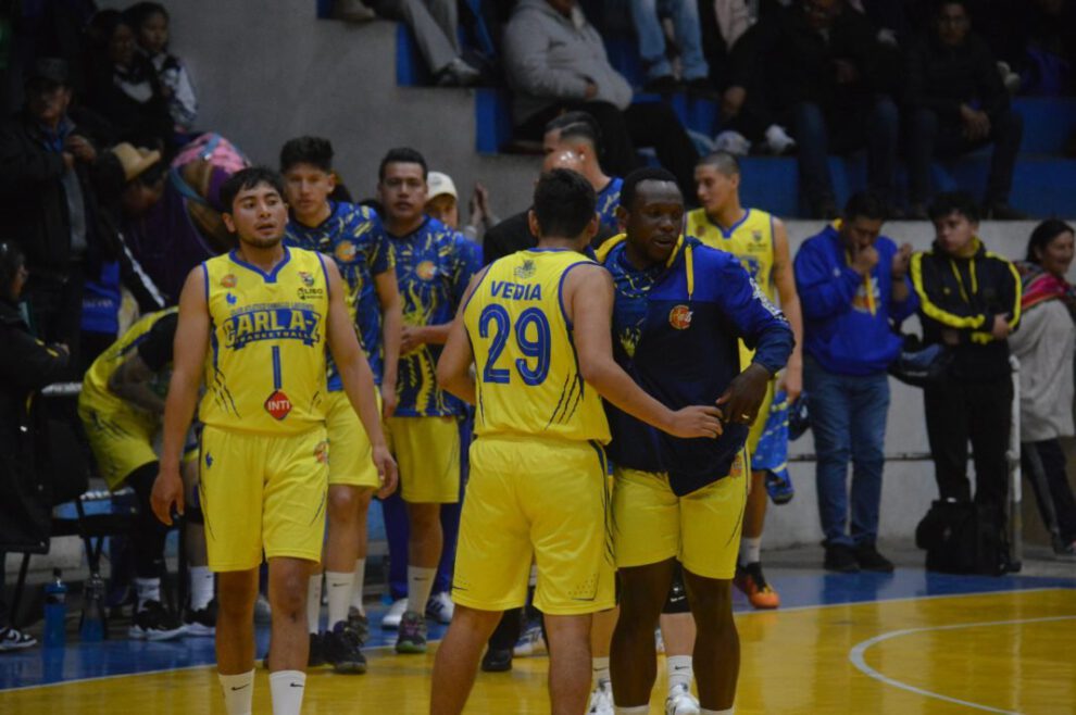 Carl A-Z obligado a ganar el segundo partido para seguir en carrera