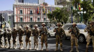 Investigación sobre toma militar en plaza Murillo