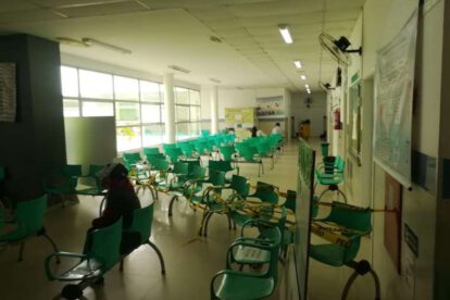 Paro de trabajadores de salud en el Hospital Bajío del Oriente en Santa Cruz