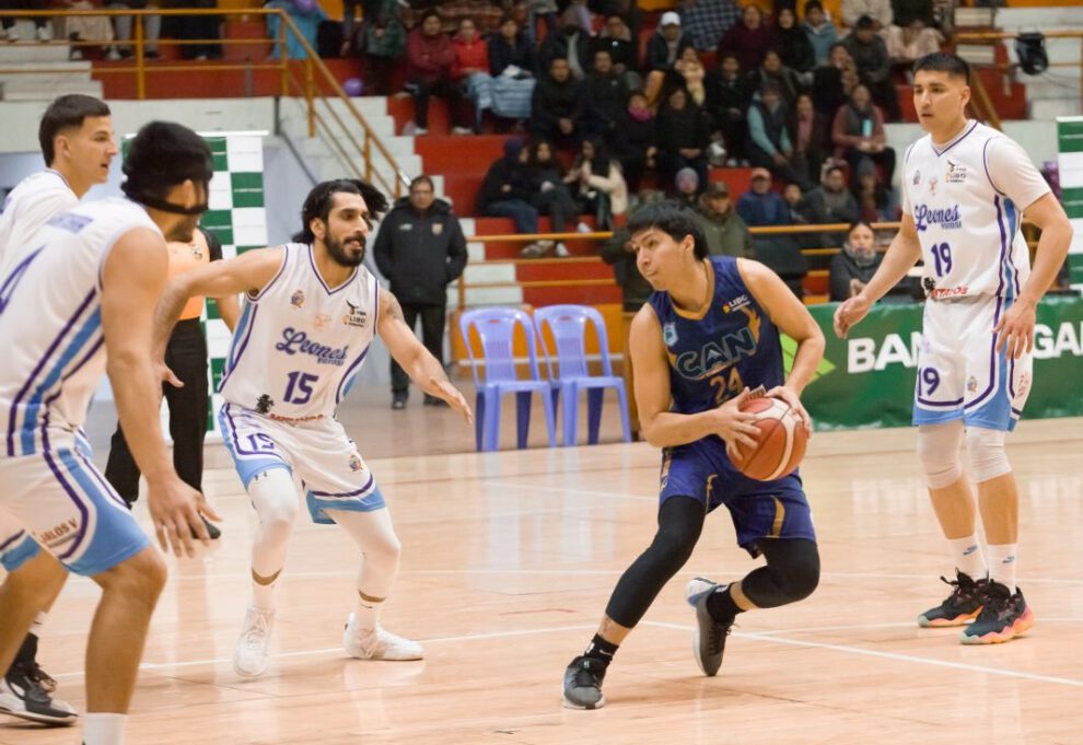 CAN vs Leones en los playoffs de la Liga Boliviana de Básquetbol