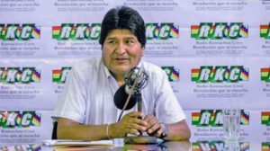 Evo Morales grupos paramilitares
