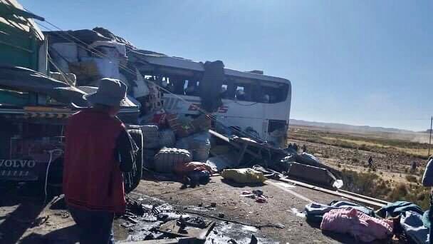 Accidente en la carretera Patacamaya-Tambo Quemado