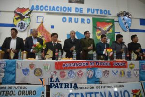 103 años de fútbol orureño