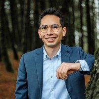 Crisis de la democracia y sus desafíos contemporáneos