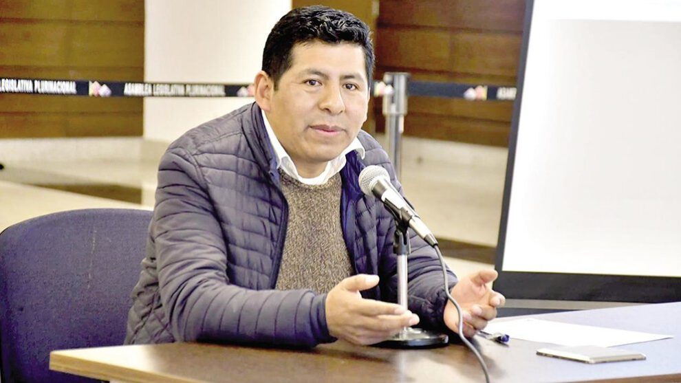 Tahuichi Tahuichi Quispe reconoce baja calificación en examen oral para elecciones judiciales