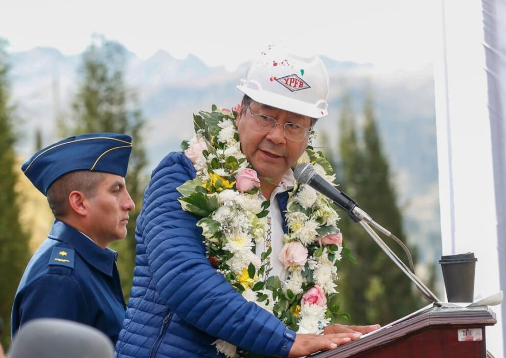 Desarrollo del megacampo Mayaya en La Paz