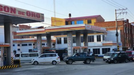 Plan de abastecimiento controlado para frenar largas filas en surtidores