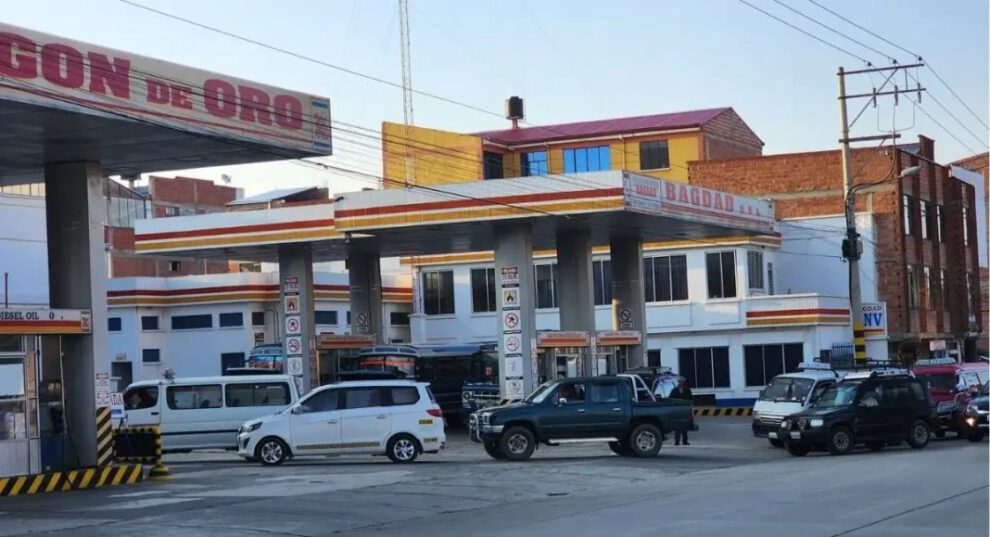 Plan de abastecimiento controlado para frenar largas filas en surtidores