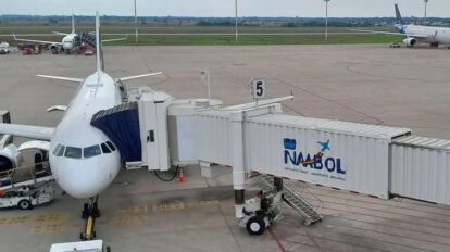 Avasallamiento de terrenos en el Aeropuerto Internacional de Viru Viru