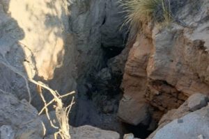 Grietas en Turco que preocupan a los pobladores