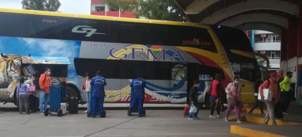 Crisis de diésel en Santa Cruz afecta el transporte público
