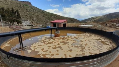 Regantes de Macha Pocoata demandan acciones urgentes por contaminación