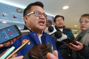 bloqueo económico en la aprobación de créditos en Senado