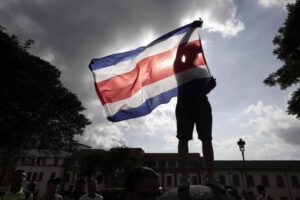 Autopercepción en Costa Rica y sus implicaciones