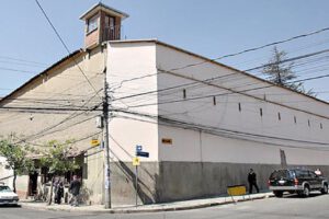 Pena máxima por parricidio en La Paz