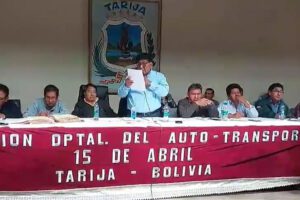 paro nacional de transportistas por escasez de combustible