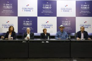 Expresidentes latinoamericanos impedidos de volar a Venezuela