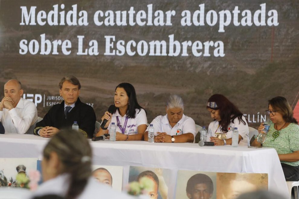 Búsqueda de desaparecidos en Colombia