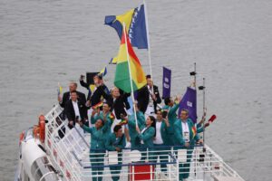 Bolivia en París 2024 con Garibay y Ribera como abanderados