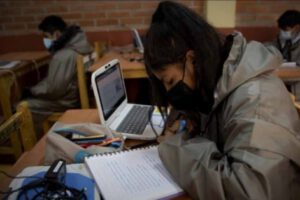 retorno a clases en Oruro con medidas preventivas y horarios establecidos