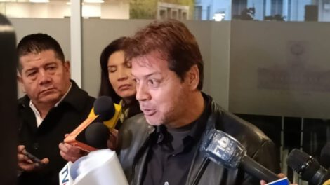 Hugo Vargas Palenque impugna examen oral por irregularidades