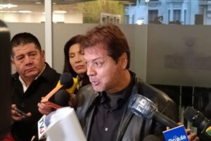 Hugo Vargas Palenque impugna examen oral por irregularidades