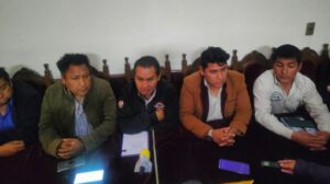 paro y bloqueo en Sucre por falta de diésel y dólares
