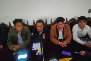 paro y bloqueo en Sucre por falta de diésel y dólares