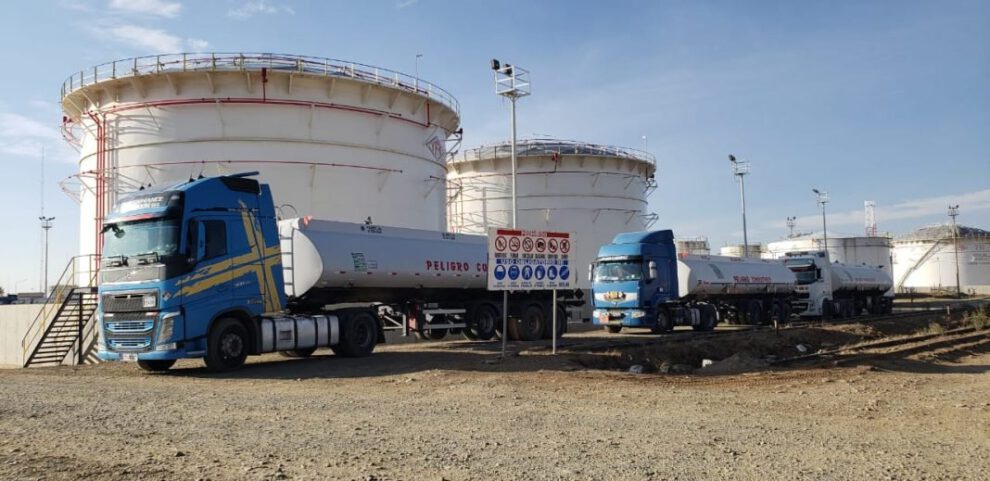 Llegada de diésel a Bolivia para el fin de semana