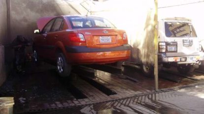 Adolescente desaparecido encontrado trabajando en lavadero de autos