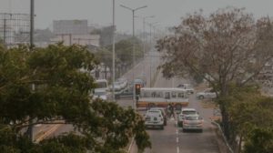 Alerta roja Santa Cruz por fuertes vientos